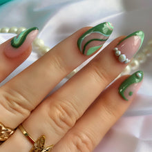 Load image into Gallery viewer, Lily Pad - Green Abstract Luxury Press On Nail Set - Deluxe Collection 004