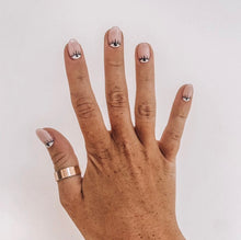 Load image into Gallery viewer, EYE SPY Luxury Press On Nail Set - Colourpop Collection 006