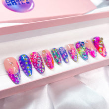 Load image into Gallery viewer, Petri- 3D Luxury Press On Nail Set - Super Deluxe Nail art Collection 005
