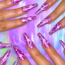 Load image into Gallery viewer, Pink Pearl - 3D Chrome Luxury Press On Nail Set - Deluxe Nail art Collection 035