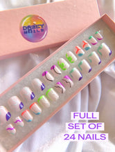 Load image into Gallery viewer, Abstract Mix Match Luxury Press On Nails