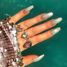 Load image into Gallery viewer, SILVER HOLO - Luxury Press On Nail Set - Classics Collection 002