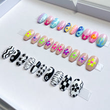 Load image into Gallery viewer, Large White Rectangle Dazey Gift Box for Nails (Recommend for 3-4 nail sets)