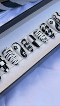 Load and play video in Gallery viewer, Twiggy - Monochrome Mix N Match - 60s Inspired Luxury Press On Nail Set - Deluxe Collection 009