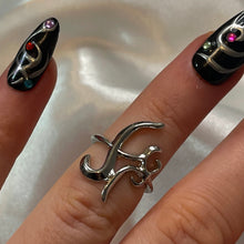 Load image into Gallery viewer, Silver Swirl Fingertip Midi Set of 3 Stackable Statement Rings