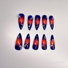 Load image into Gallery viewer, Thermal Airbrush in Blue - Luxury Press on Nails
