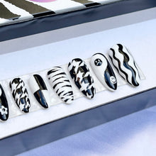 Load image into Gallery viewer, Twiggy - Monochrome Mix N Match - 60s Inspired Luxury Press On Nail Set - Deluxe Collection 009
