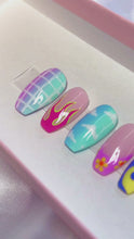 Load and play video in Gallery viewer, Pick n Mix Luxury Press On Nails - Deluxe Collection 019
