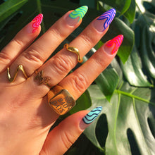 Load image into Gallery viewer, Tutti Frutti - Luxury Press-On Nails / Deluxe Collection 008
