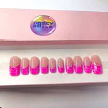 Load image into Gallery viewer, Bubblegum Croc - Luxury Press-On Nails / Colourpop Collection
